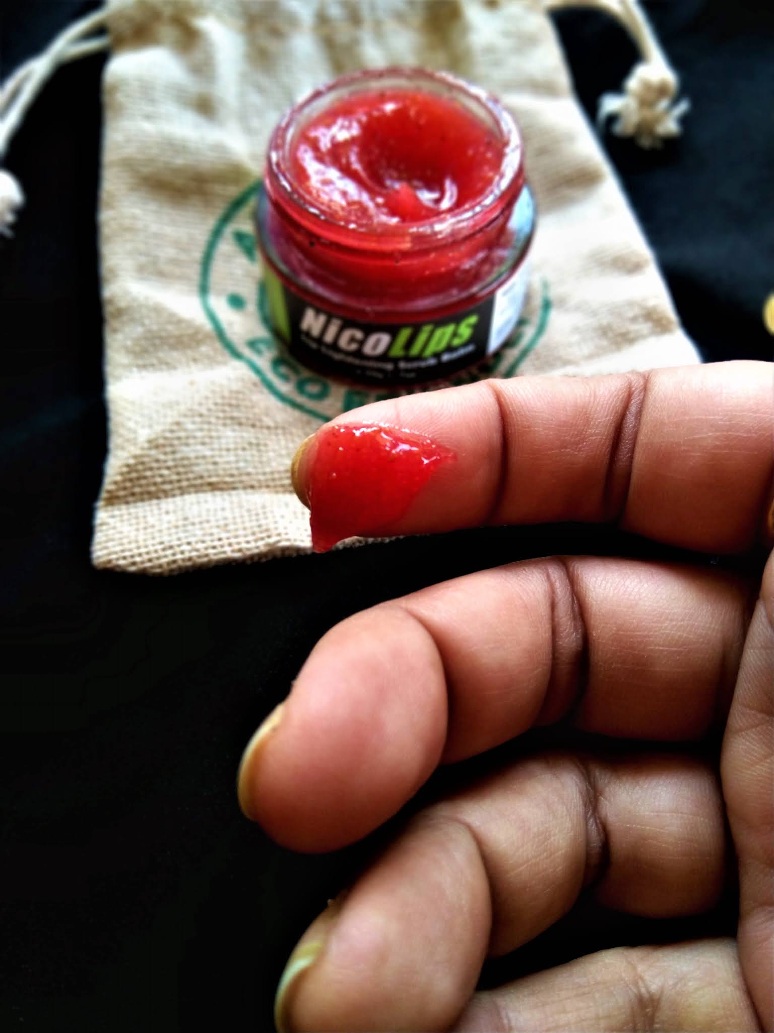 A Beautiful Life Bella Vita Organic NicoLips Lip Lightening Scrub Balm Review Ultimate Lip