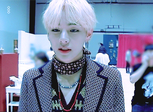 광고도 아닌데 구찌 광고라 불렸었던 방탄소년단 뷔...jpg | 인스티즈