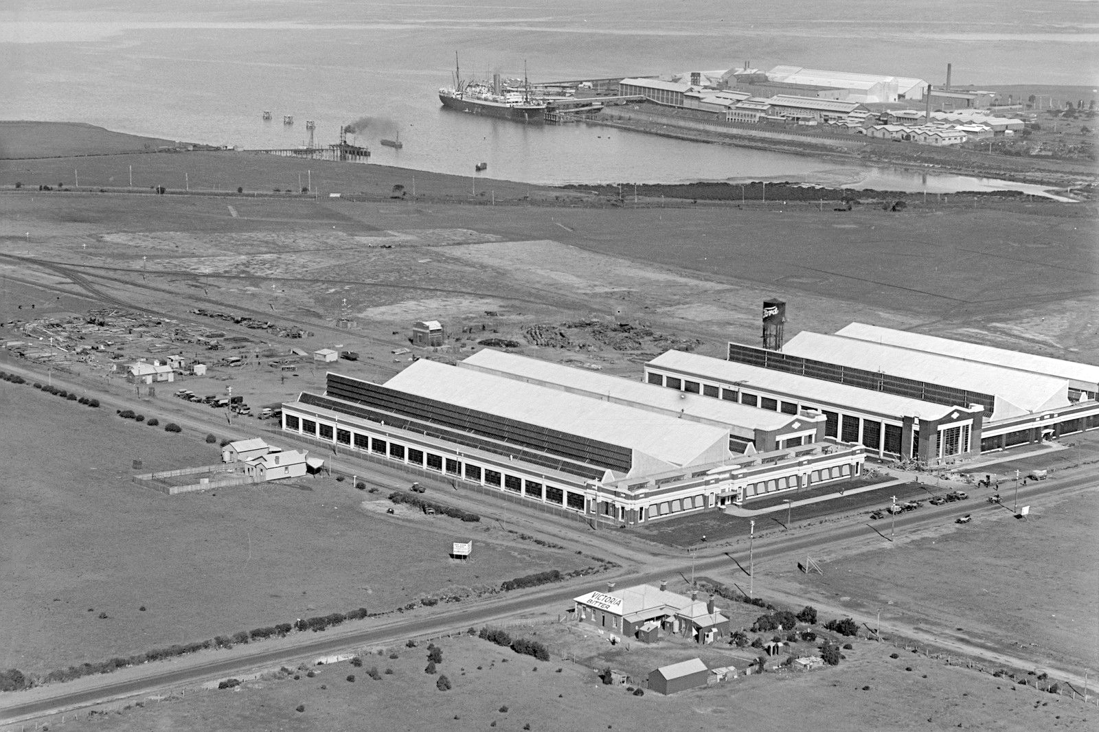 transpress nz the Ford factory in Geelong, Australia, 1925