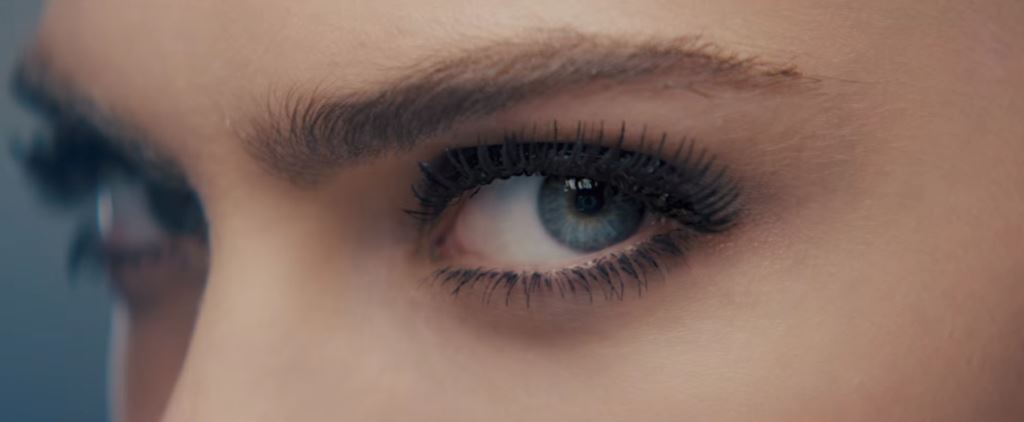 modella rimmel london mascara scandaleyes spot pubblicita testimonial 2016