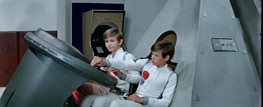 большое космическое путешествие фильм 1974. людмила берлинская и игорь капитанников. большое космическое путешествие фильм 1974. большое путешествие фильм 1974. людмила берлинская большое космическое путешествие.