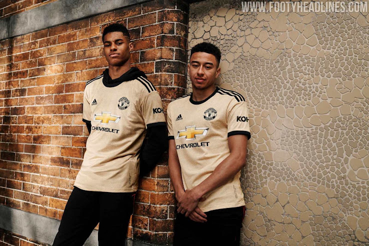 manchester united away jersey 2020