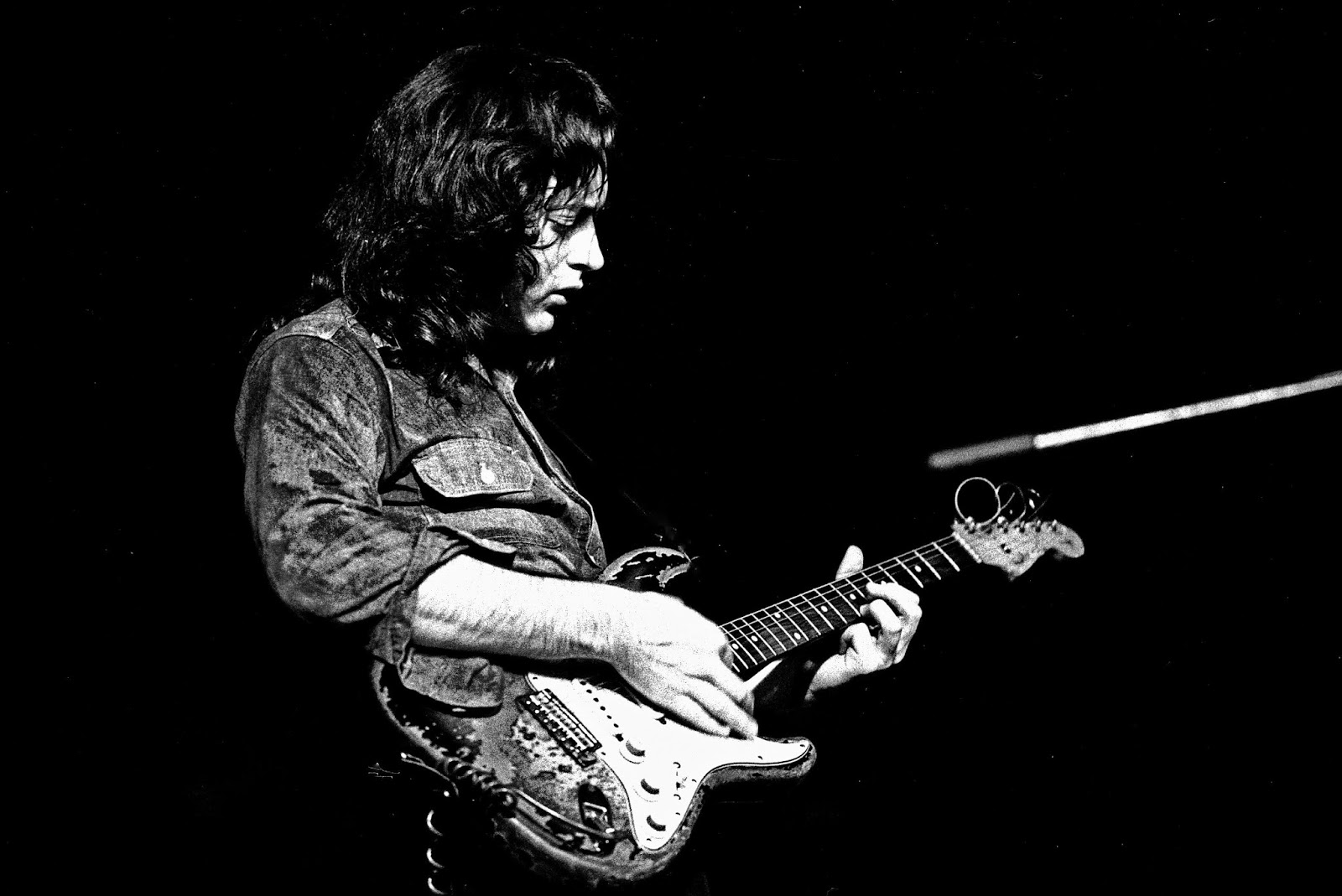 8. Black and Grey Rory Gallagher Tattoos - wide 4