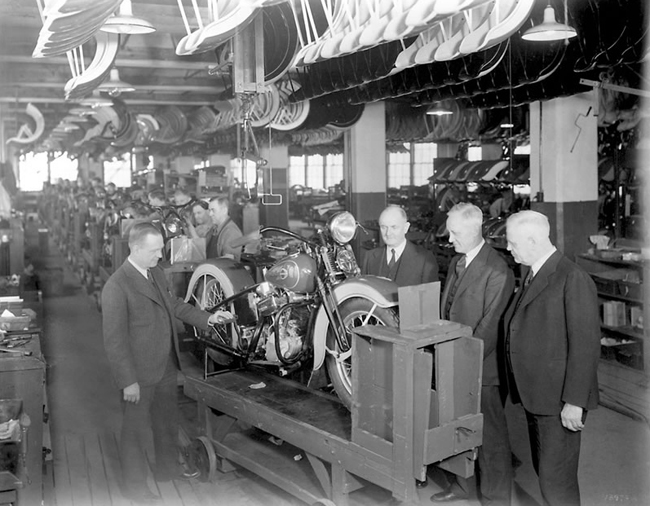 A Look Inside the HarleyDavidson Factory of Yesteryear Riding Vintage
