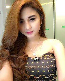 Foto Aldira Chena Si Cantik Barbie Medan, Bukak Sitik Jos - Bangkit