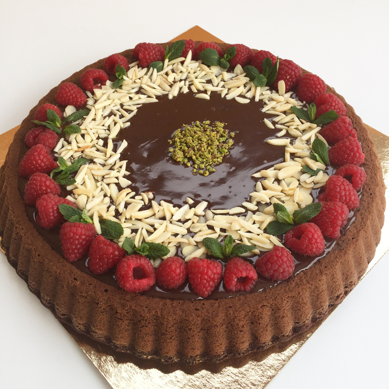 Çikolatalı Tart Kek Lezzetli Sunumlar