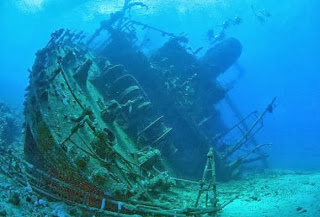 Underwater Huge Ship, Bermuda Triangle Underwater, Bermuda Ships Found,