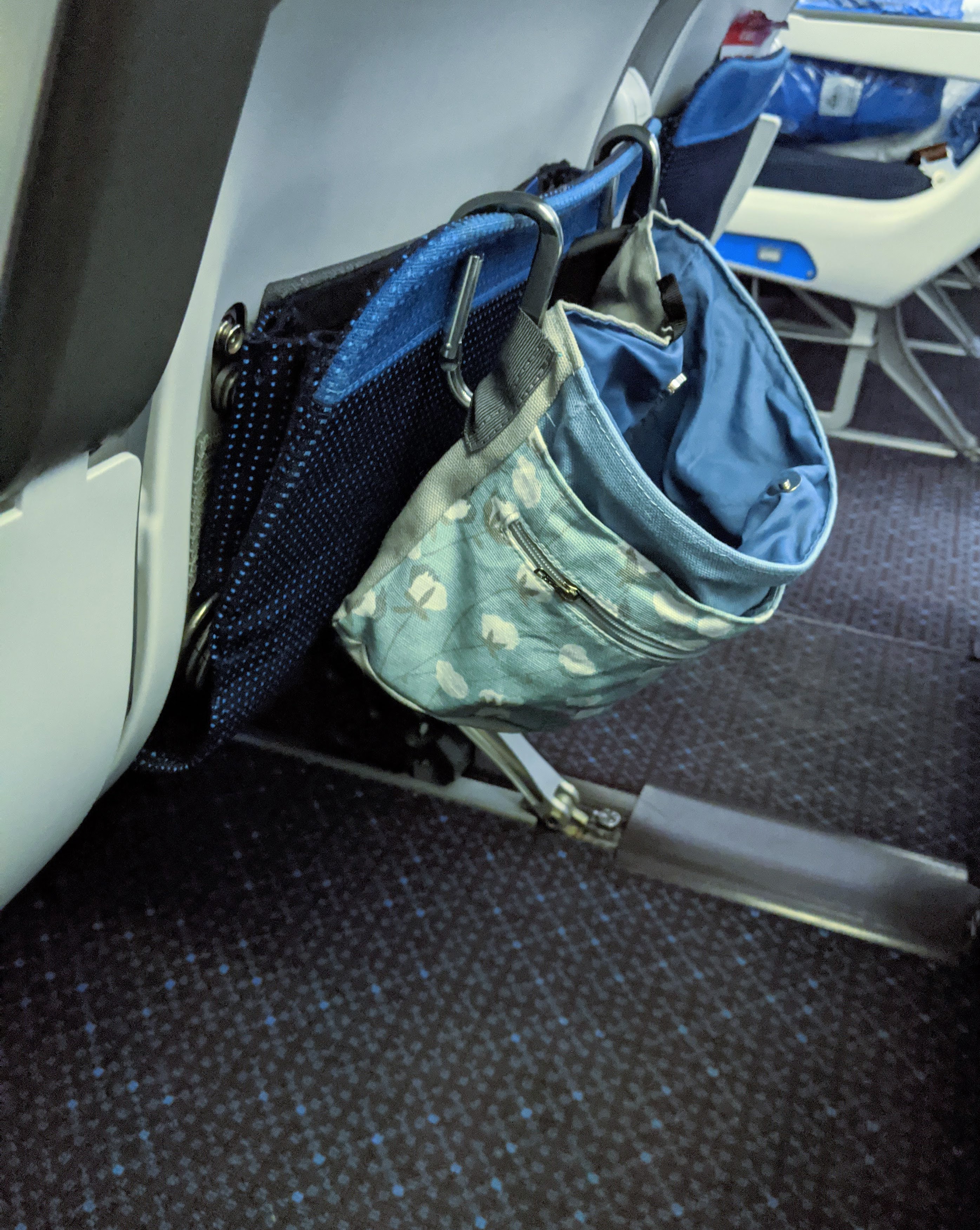 airplane seat bag