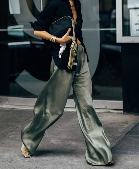 In Fashion | Street Style in Silk: A Timeless Trend