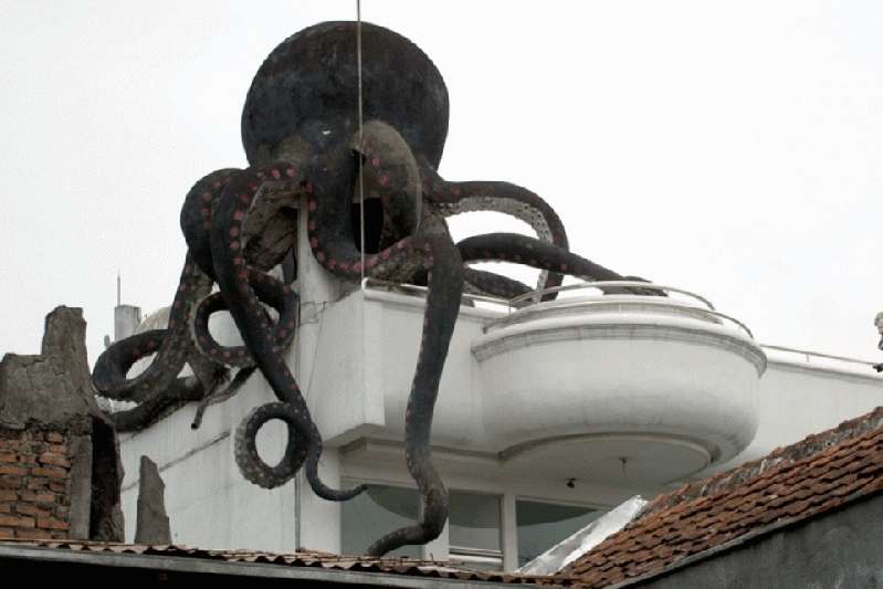 Menelisik Keangkeran Rumah Patung Gurita Bandung Tempat Wisata Bandung