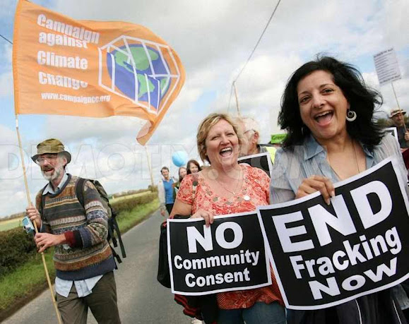 Apalhaçados protestos ambientalistas visam bloquear progresso em Lancashire