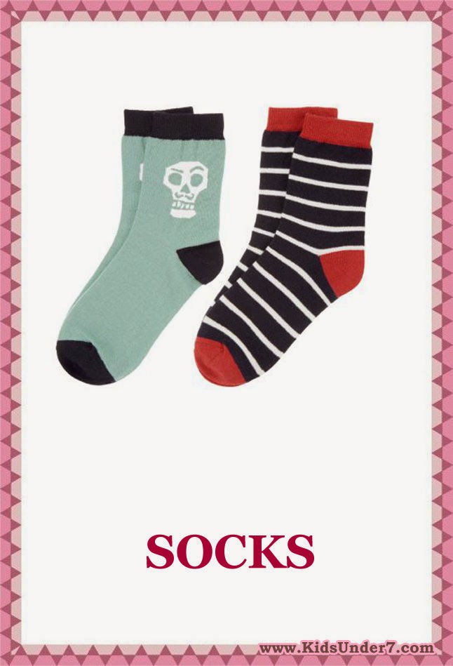 Socks транскрипция. Носки карточки для детей. Карточки по английскому языку носки. Одежда карточки для детей. Карточка носки на английском.