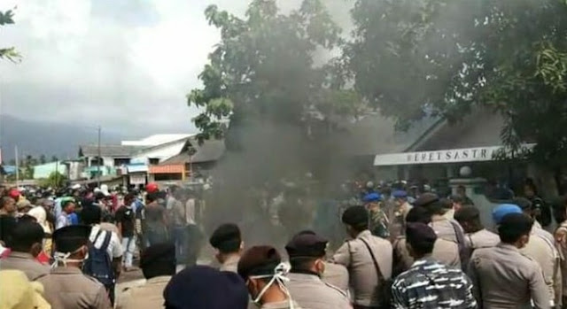 Tolak WNI Dari Wuhan, Warga Natuna Demo Dekat Lokasi Observasi Februari 2, 2020