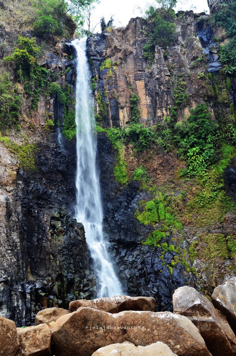 Air Terjun Takapala, Lembah Sunyi Diantara Tebingtebing