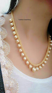 White Pearl 21k Gold Chan Party Necklace
