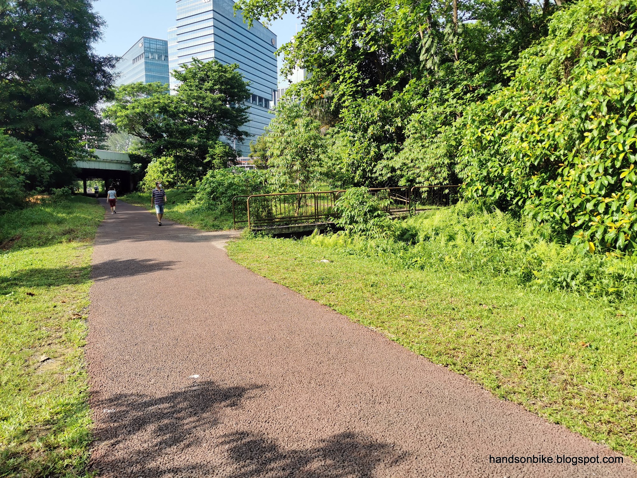 Hands On Bike Green Corridor Cycling Guide April 2021