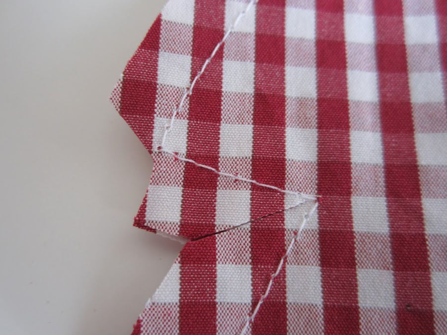 mis nancys, mis peques y yo, tutorial DIY adornos Navidad, piquetes árbol navidad 2