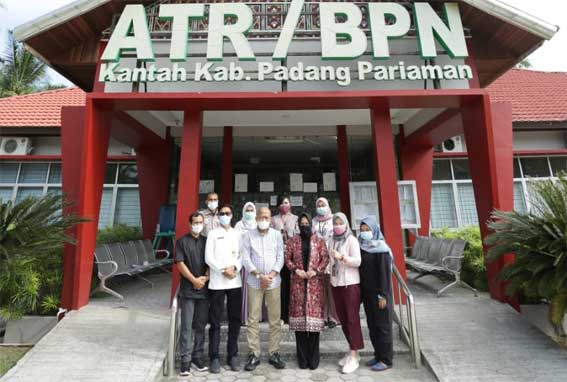 Rezka Oktoberia Kundapil ke Kantor BPN Kabupaten Padang Pariaman