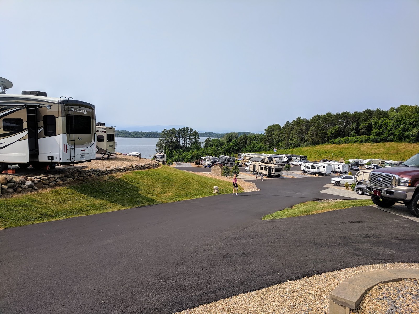 Rick's Picks Anchor Down RV Resort, Dandridge, TN