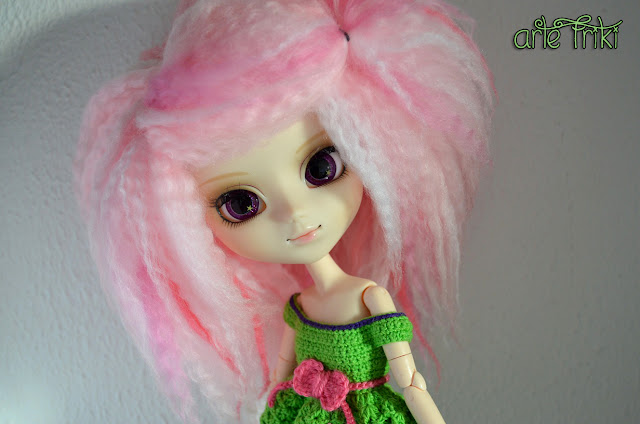 pullip prupate doll yarn wig peluca de lana muñeca de plastico vestido crochet dress ganchillo fur mohair blythe kawaii handame