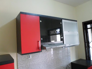 Kitchen Set Pintu Kaca Riben Dengan Penghisap Asap + Furniture Semarang