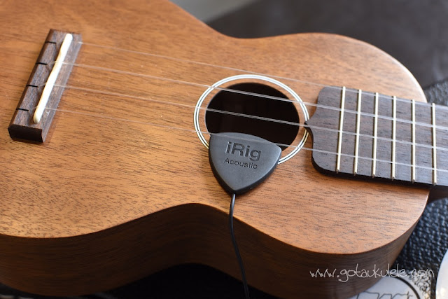irig acoustic stage clipped to ukulele