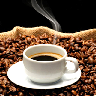  العاملون في مجال الطعام والخدمات هم الأكثر حاجة إلى القهوة 