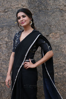 Samantha Akkineni Black Saree Stills at Jaanu Movie Interview