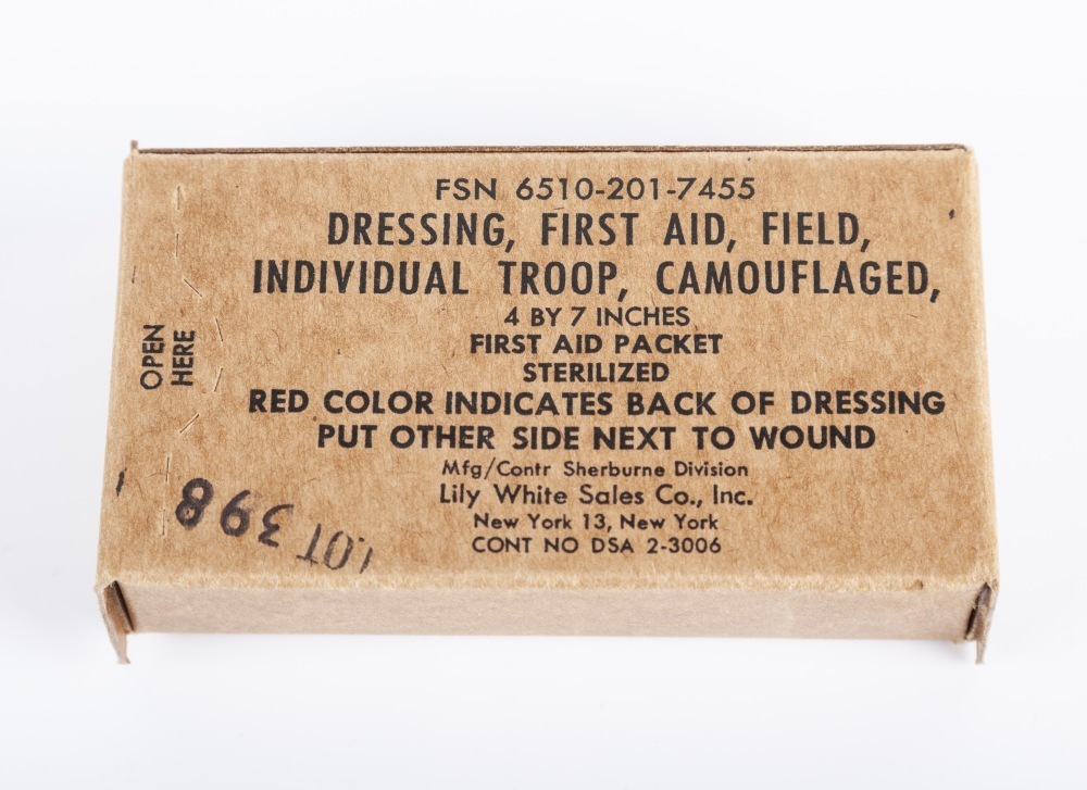 bingbabel US Army Field Dressing after WW2