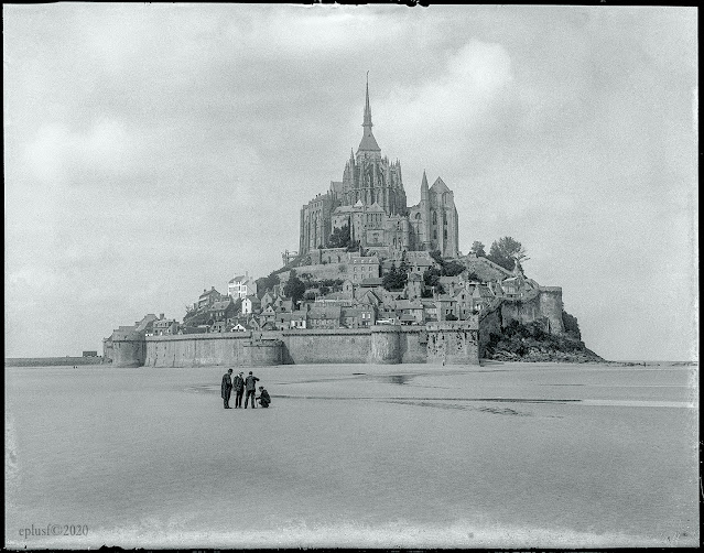 Photographes devant le Mont Saint-Michel