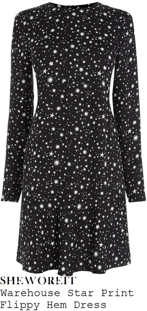 alex-jones-warehouse-black-and-white-monochrome-star-print-long-sleeve-flippy-hem-a-line-dress