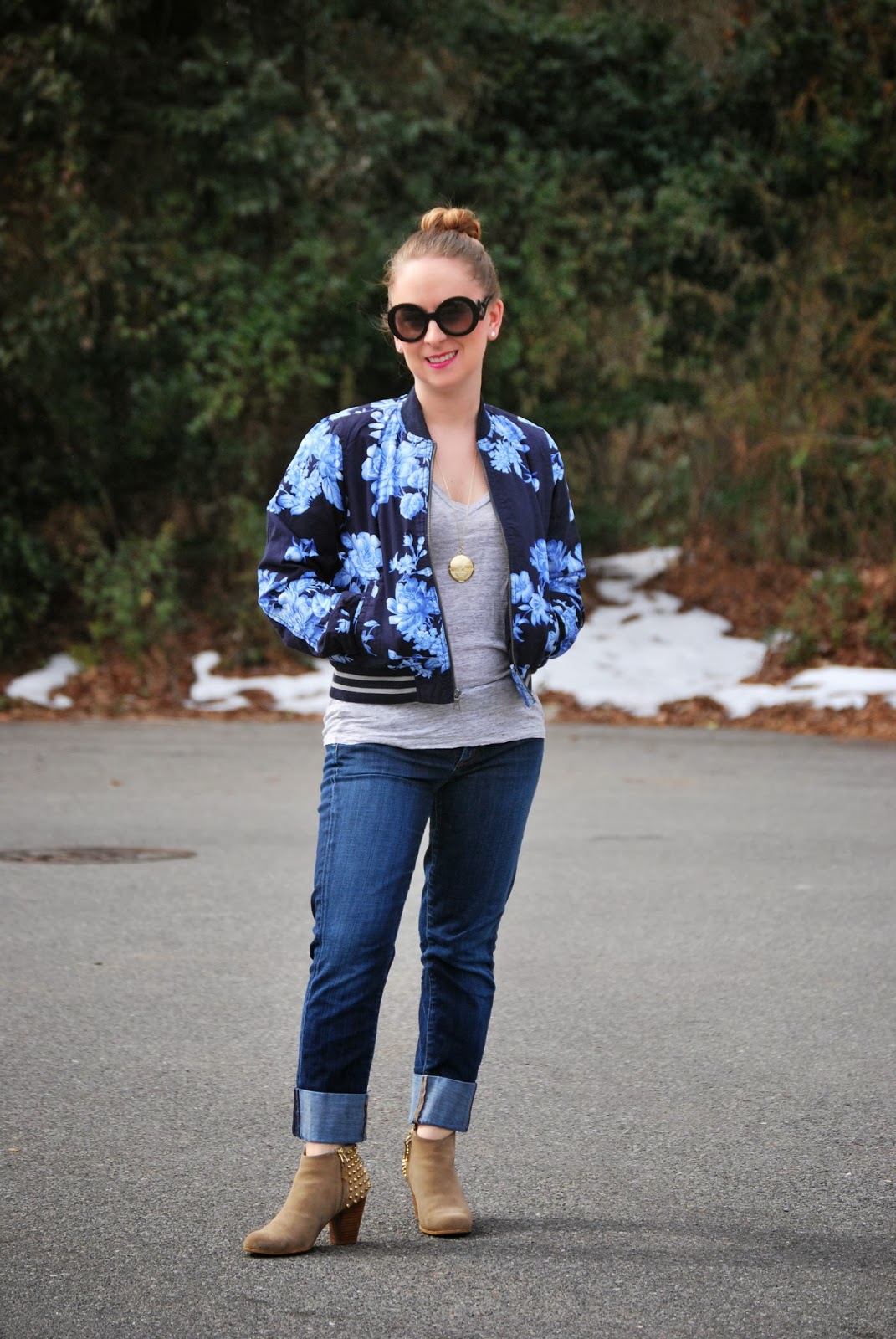 Gap, floral, bomber jacket, Citizens of Humanity denim, JCrew Linen Tee, House of Harlow, Haute Child in the City, Chelsea MacMeekin