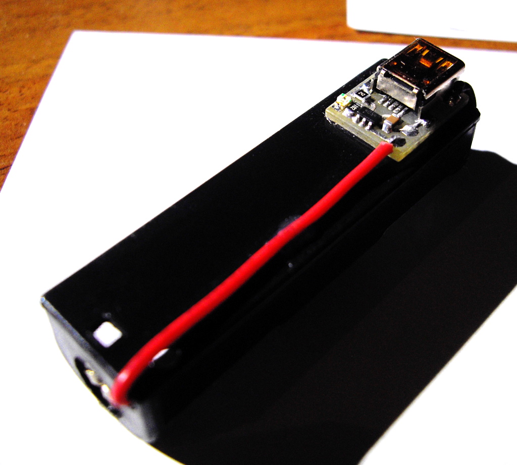 ТехноГен: Простейшее зарядное устройство для Li-Ion АКБ на STC4054