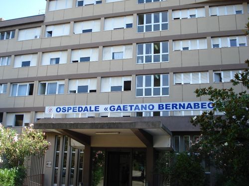 Castiglione: riaprire i servizi dell'ospedale, accuse pesanti ala regione