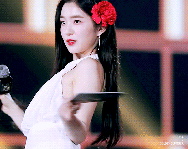 벌써 1년 전이라는 2018년 아이린 레전드 중 하나.jpgif | 인스티즈