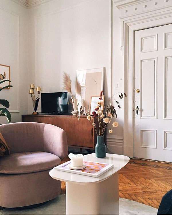 Décor Inspiration | From Instagram: A Chic Apartment in Old Montreal