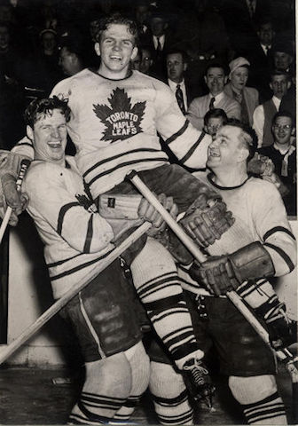Hockey Then & Now: AN HONOUR FOR BILL BARILKO