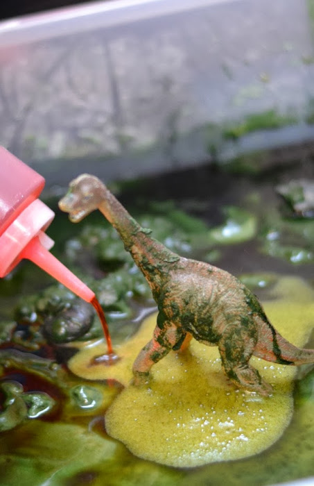 Wow kids of all ages and make mud that fizzes and bubbles! #fizzingmud #mudactivitiesforpreschool #mudrecipeforkids #howtomakemud #cleanmudrecipe #growingajeweledrose Wow kids of all ages and make mud that fizzes and bubbles! #fizzingmud #mudactivitiesforpreschool #mudrecipeforkids #howtomakemud #cleanmudrecipe #growingajeweledrose