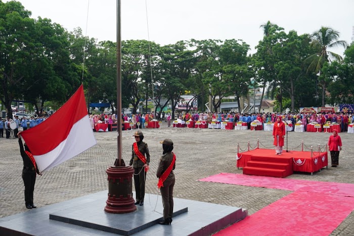 Di Hari Ibu Yang ke-91 Pemkab Lamsel Gelar Upacara Dengan Tema "Perempuan Berdaya Indonesia Berjaya.