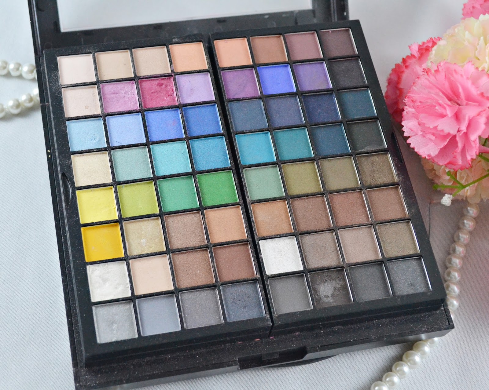 ELF 111 Piece Everyday Palette All About Beauty 101