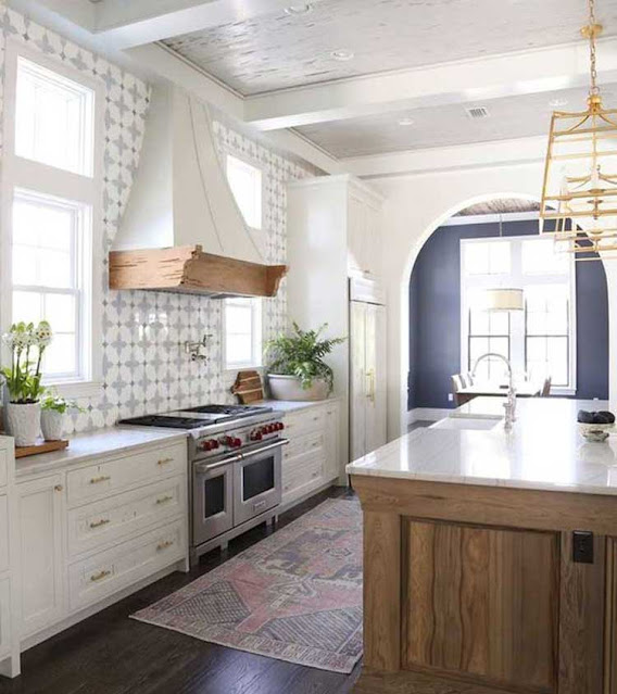 Eye For Design: Tiled Kitchen Walls......A Look That's In Demand