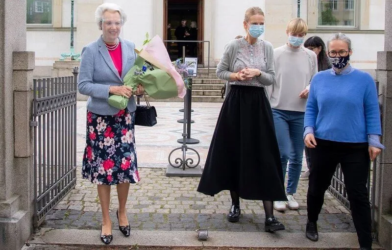 Hirschsprung Collection in Copenhagen. Princess Benedikte wore a grey blazer, pink sweater and floral print skirt. Chanel bag