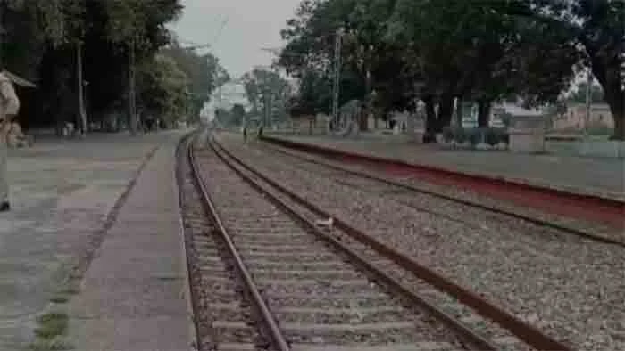 National-level kho kho player, 24,  left to die on railway tracks in UP, Player, Dead Body, Railway Track, Allegation, Family, Molestation, Complaint, National, News