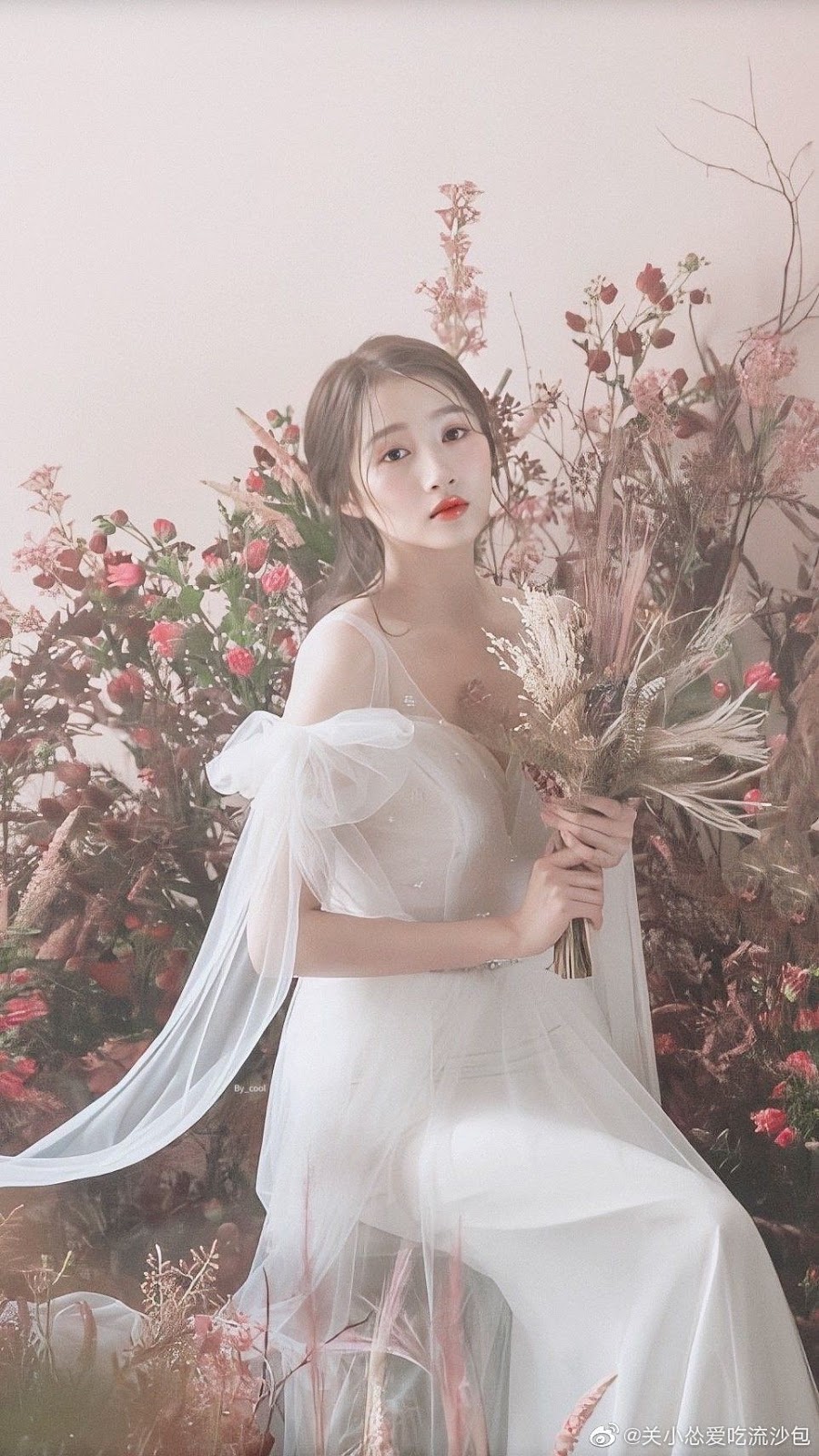 Gallery - Chinese actress Guan Xiaotong (关晓彤) - P4