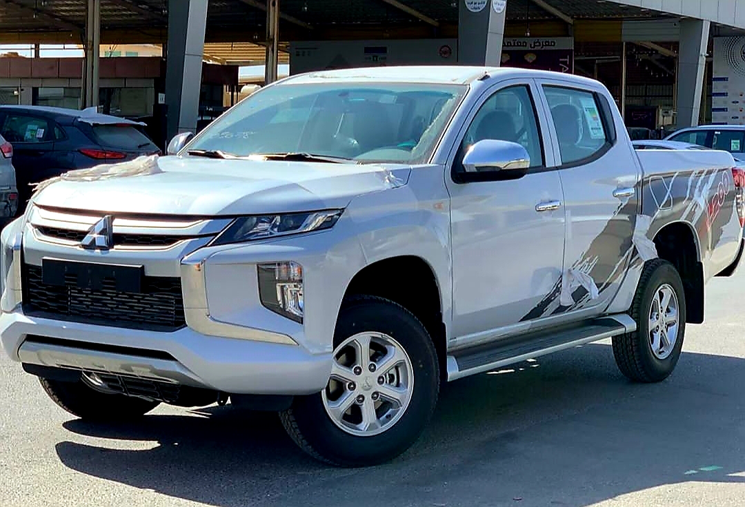 حراج السيارات النترا 2020 فل كامل مخمل 66 000