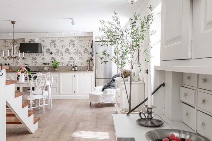 Valkoista ja romanttista