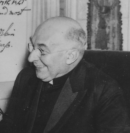 Tour America's History Feehan Memorial Library, Mundelein Seminary