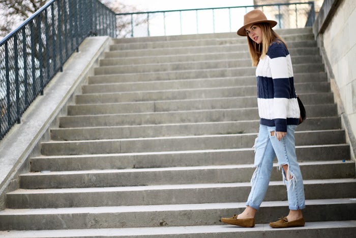 Toks: Navy stripes in Paris