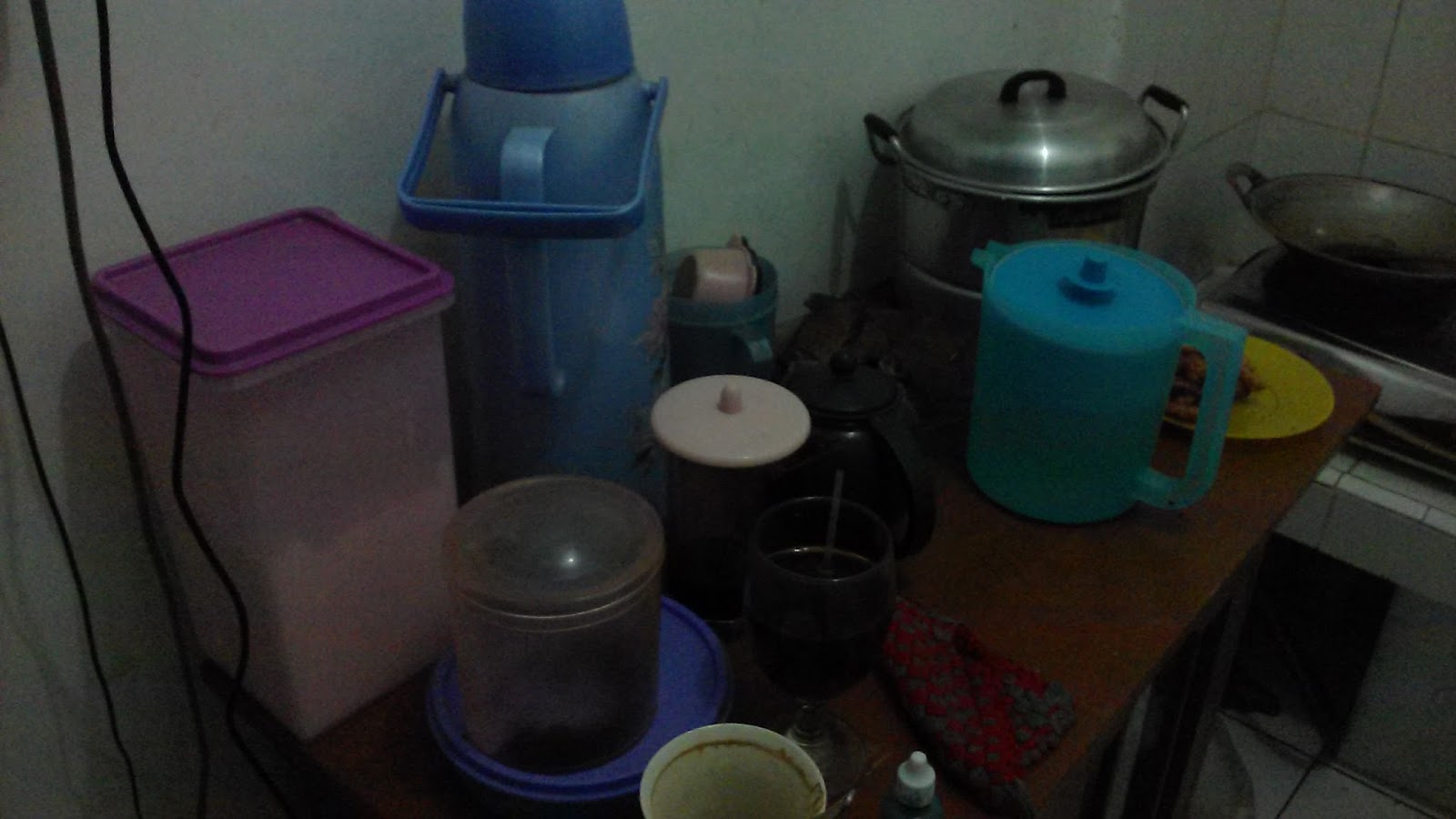 Cerita Dunia Dari Sisi Lain Kenapa Orang Mau Menulis di