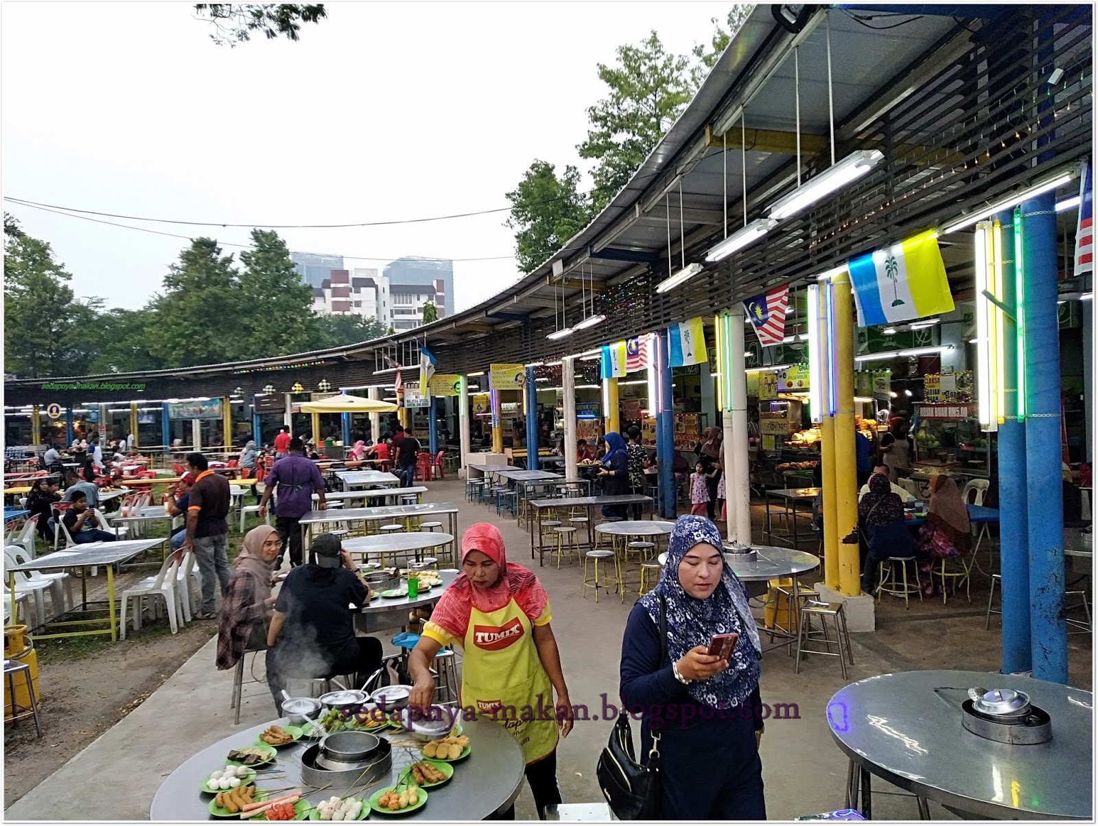 Brown court padang food Food Court